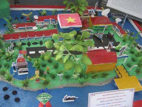 MÔ HÌNH ĐẢO TRƯỜNG SA (TÔI YÊU VIỆT NAM)