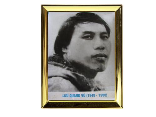 Nhà văn được yêu thích (Phần 2)