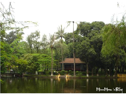 Đức tính giản di của Bác Hồ