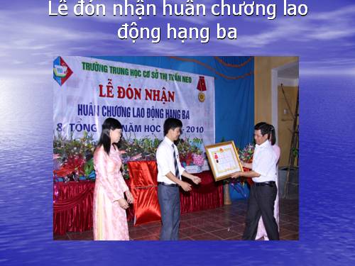 Lễ đón nhận Huân chương Lao động hạng Ba