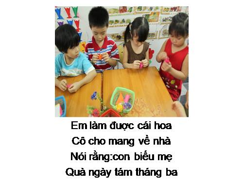 giáo án thơ dán hoa tặng mẹ