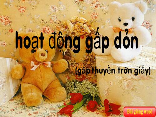 Gấp thuyền trên giấy