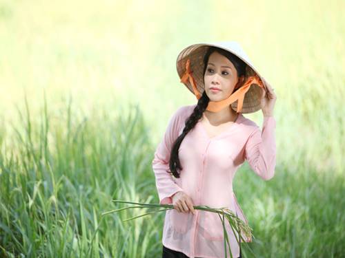Chương I. §2. Căn thức bậc hai và hằng đẳng thức căn bậc hai của A² = |A|