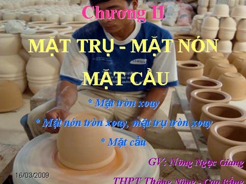 Chương II. §1. Khái niệm về mặt tròn xoay