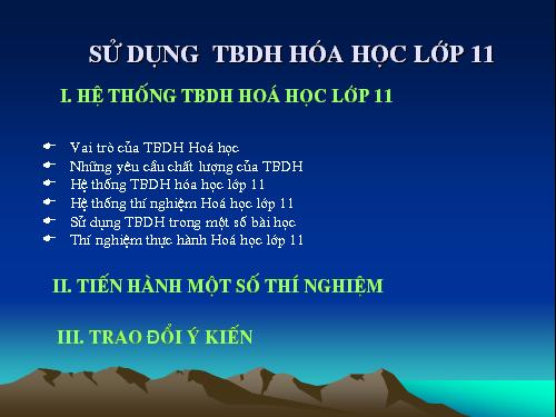 Tập huấn về thiết bị dạy học lớp 11